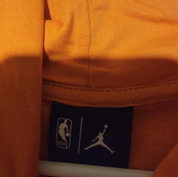 Jordan Brand NBA Phoenix Suns Sunburst-Orange Hoodie CW1096-843 Men’s Sz Large - Picture 2 of 6